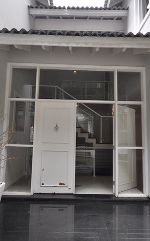 Casa à venda com 2198m², 4 quartos e 10 vagasHall de entrada