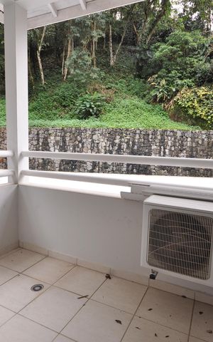 Casa à venda com 2198m², 4 quartos e 10 vagasSacada da Suíte Master
