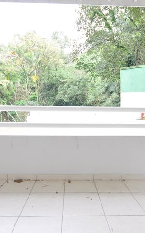 Casa à venda com 2198m², 4 quartos e 10 vagasSacada da Sala