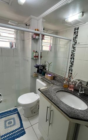 Apartamento à venda com 48m², 2 quartos e 1 vaga Apartamento à venda com 48m², 2 quartos e 1 vagaBanheiro