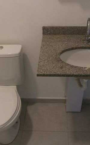 Apartamento para alugar com 41m², 2 quartos e sem vagaBanheiro
