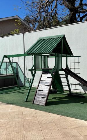 Apartamento à venda com 113m², 3 quartos e 2 vagas Apartamento à venda com 113m², 3 quartos e 2 vagasÁrea comum - Playground