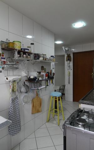 Apartamento à venda com 84m², 3 quartos e 1 vagaCozinha