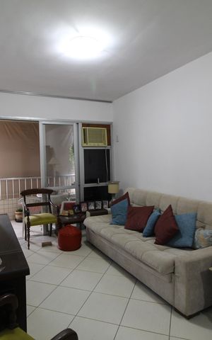 Apartamento à venda com 84m², 3 quartos e 1 vagaSala