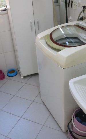 Apartamento à venda com 55m², 2 quartos e 1 vagaCozinha e Área de Serviço