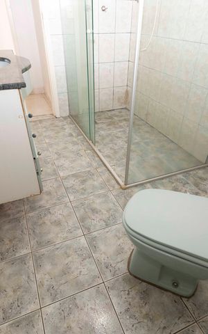 Casa para alugar com 120m², 3 quartos e 2 vagasBANHEIRO SOCIAL