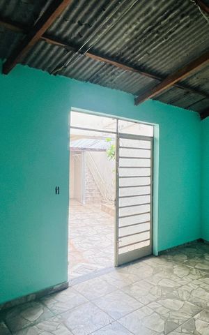 Casa à venda com 210m², 3 quartos e 2 vagas