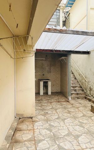 Casa à venda com 210m², 3 quartos e 2 vagas