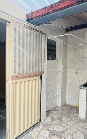 Casa à venda com 210m², 3 quartos e 2 vagas