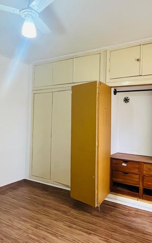 Casa à venda com 210m², 3 quartos e 2 vagas