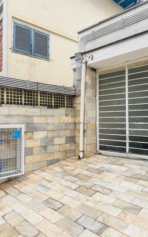 Casa à venda com 210m², 3 quartos e 2 vagas