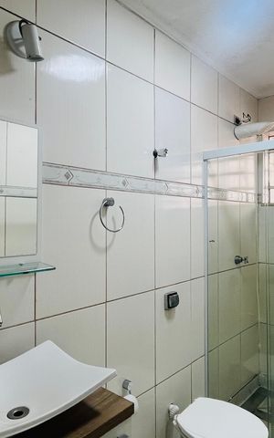 Casa à venda com 210m², 3 quartos e 2 vagas