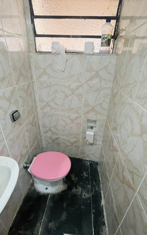 Casa à venda com 210m², 3 quartos e 2 vagas