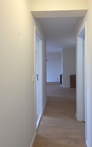 Apartamento para alugar com 93m², 3 quartos e 2 vagasCorredor