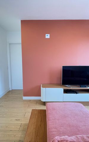 Apartamento para alugar com 52m², 1 quarto e 1 vaga Apartamento para alugar com 52m², 1 quarto e 1 vagaSala