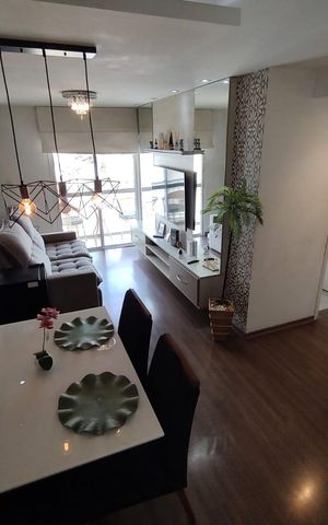 Apartamento à venda com 157m², 4 quartos e 2 vagas Apartamento à venda com 157m², 4 quartos e 2 vagasSala
