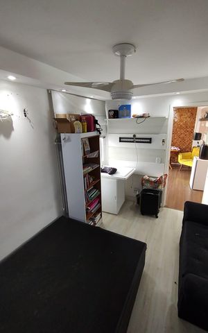 Apartamento à venda com 157m², 4 quartos e 2 vagas Apartamento à venda com 157m², 4 quartos e 2 vagasCozinha