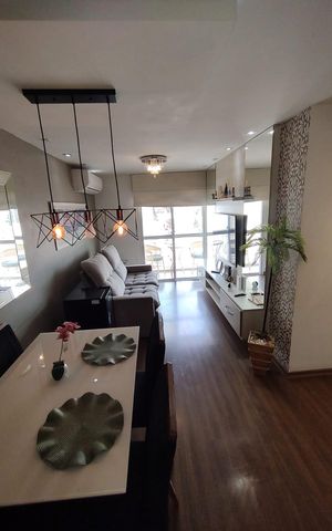 Apartamento à venda com 157m², 4 quartos e 2 vagas Apartamento à venda com 157m², 4 quartos e 2 vagasSala