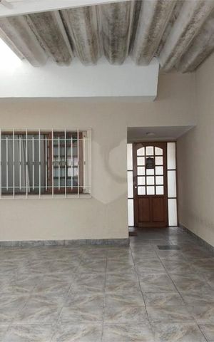 Casa à venda com 163m², 3 quartos e 3 vagas
