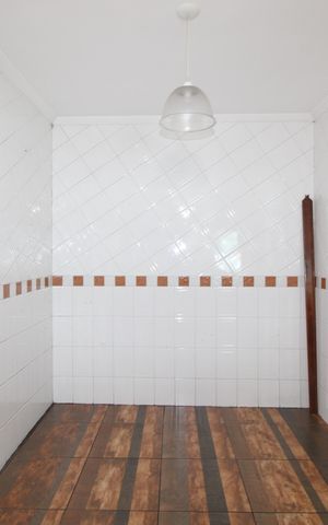 Casa para alugar com 150m², 3 quartos e 1 vagaCozinha