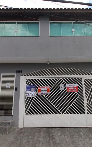 Casa para alugar com 150m², 3 quartos e 1 vagaFachada