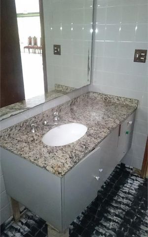 Casa à venda com 380m², 4 quartos e 20 vagas