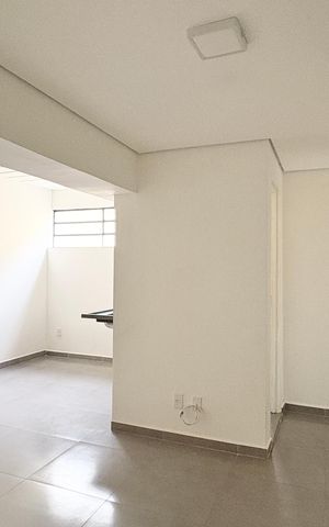 Casa de condomínio para alugar com 48m², 2 quartos e sem vaga Casa de condomínio para alugar com 48m², 2 quartos e sem vagaSala