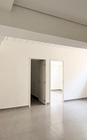 Casa de condomínio para alugar com 48m², 2 quartos e sem vaga Casa de condomínio para alugar com 48m², 2 quartos e sem vagaSala