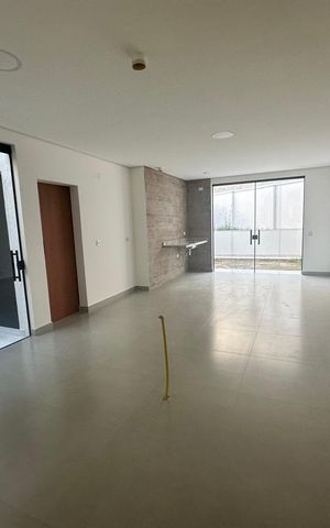 Casa à venda com 204m², 3 quartos e 4 vagasSala