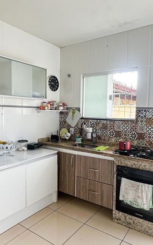 Casa para alugar com 50m², 2 quartos e 2 vagas