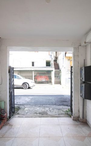 Casa para alugar com 125m², 3 quartos e 1 vaga Casa para alugar com 125m², 3 quartos e 1 vagaGaragem