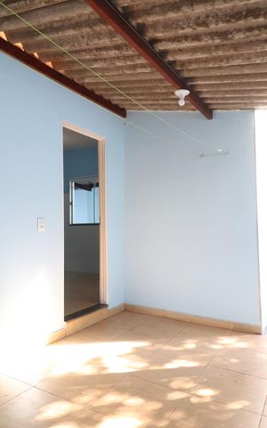 Casa para alugar com 70m², 2 quartos e 1 vagaÁrea de Serviço