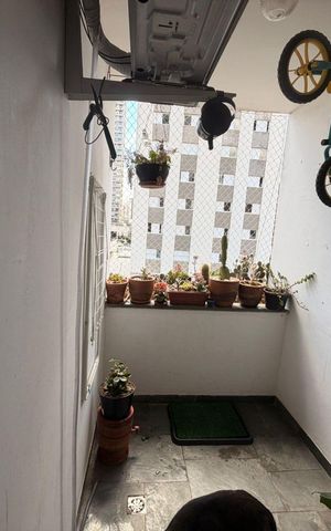 Apartamento à venda com 73m², 2 quartos e 1 vagaVaranda