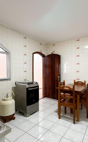 Casa para alugar com 133m², 2 quartos e 3 vagas Casa para alugar com 133m², 2 quartos e 3 vagasCozinha