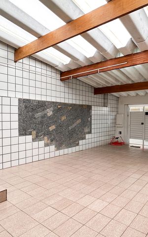 Casa para alugar com 133m², 2 quartos e 3 vagas Casa para alugar com 133m², 2 quartos e 3 vagasGaragem