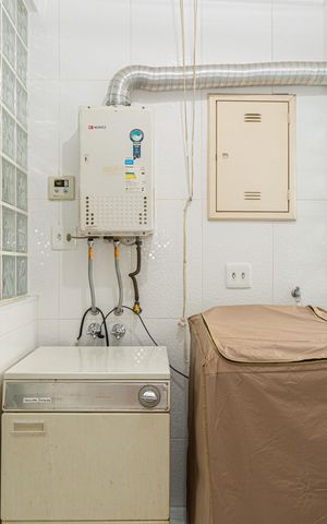 Apartamento à venda com 100m², 3 quartos e 1 vaga Apartamento à venda com 100m², 3 quartos e 1 vagaÁrea de Serviço