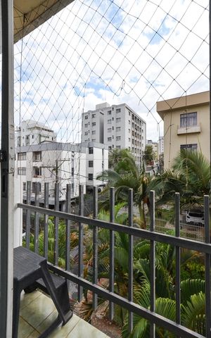 Apartamento à venda com 90m², 3 quartos e 2 vagas Apartamento à venda com 90m², 3 quartos e 2 vagasVaranda Quarto 2