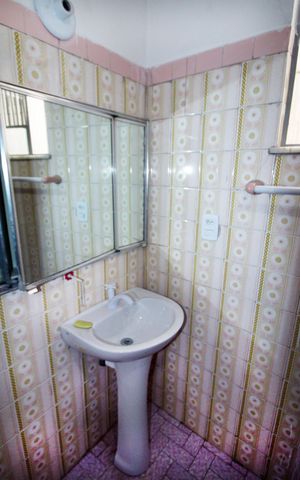 Casa para alugar com 160m², 2 quartos e 5 vagasBanheiro Social