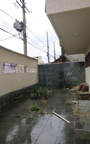 Casa para alugar com 160m², 2 quartos e 5 vagasQuintal -  frente