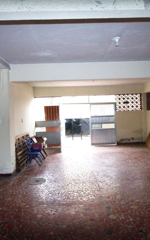 Casa para alugar com 160m², 2 quartos e 5 vagasGaragem