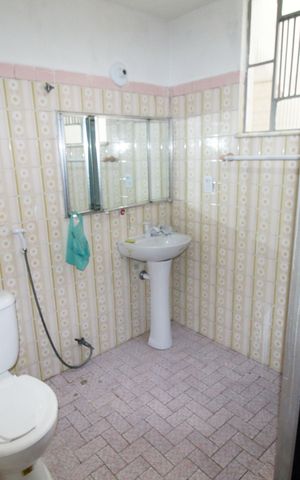 Casa para alugar com 160m², 2 quartos e 5 vagasBanheiro Social
