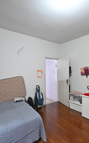 Casa à venda com 255m², 3 quartos e 3 vagasQuarto 2