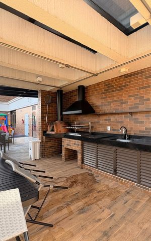 Apartamento à venda com 117m², 3 quartos e 2 vagas Apartamento à venda com 117m², 3 quartos e 2 vagasÁrea comum - Churrasqueira