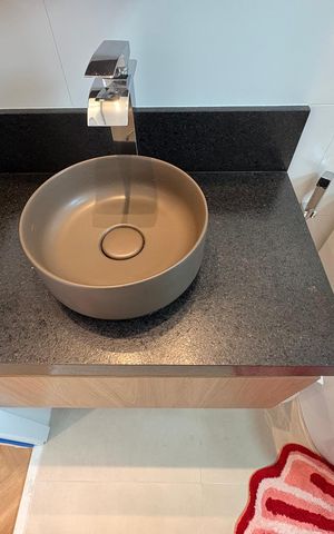 Apartamento à venda com 117m², 3 quartos e 2 vagas Apartamento à venda com 117m², 3 quartos e 2 vagasBanheiro da Suíte 1