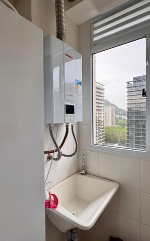 Apartamento para alugar com 55m², 2 quartos e 1 vaga Apartamento para alugar com 55m², 2 quartos e 1 vagaCozinha e Área de Serviço