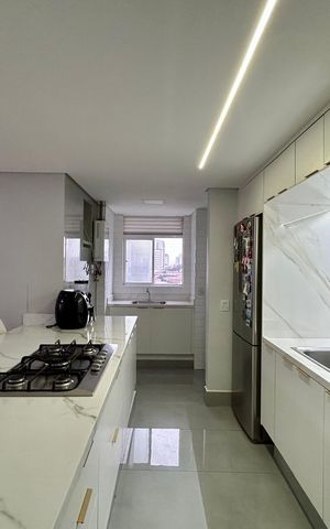 Apartamento para alugar com 77m², 2 quartos e 2 vagas Apartamento para alugar com 77m², 2 quartos e 2 vagasCozinha