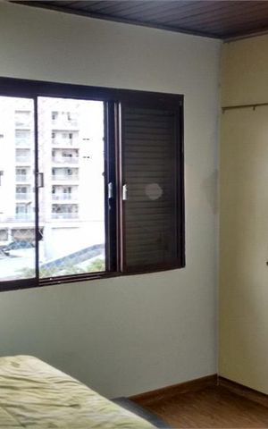 Casa à venda com 170m², 3 quartos e 2 vagas