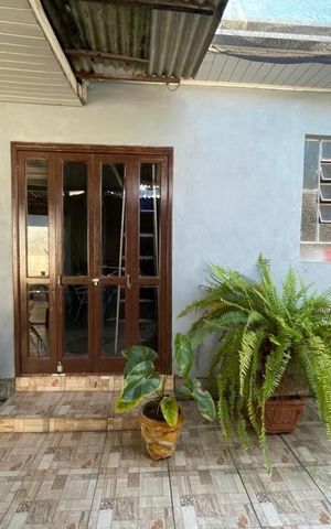 Casa à venda com 200m², 3 quartos e 2 vagas