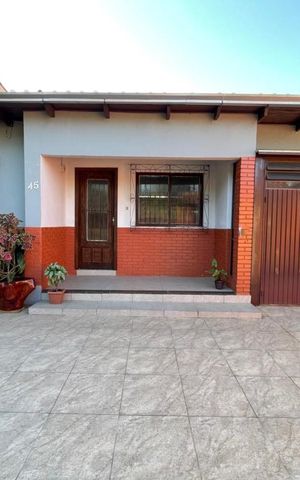 Casa à venda com 200m², 3 quartos e 2 vagas