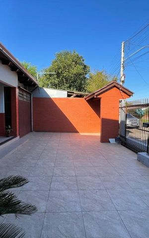 Casa à venda com 200m², 3 quartos e 2 vagas
